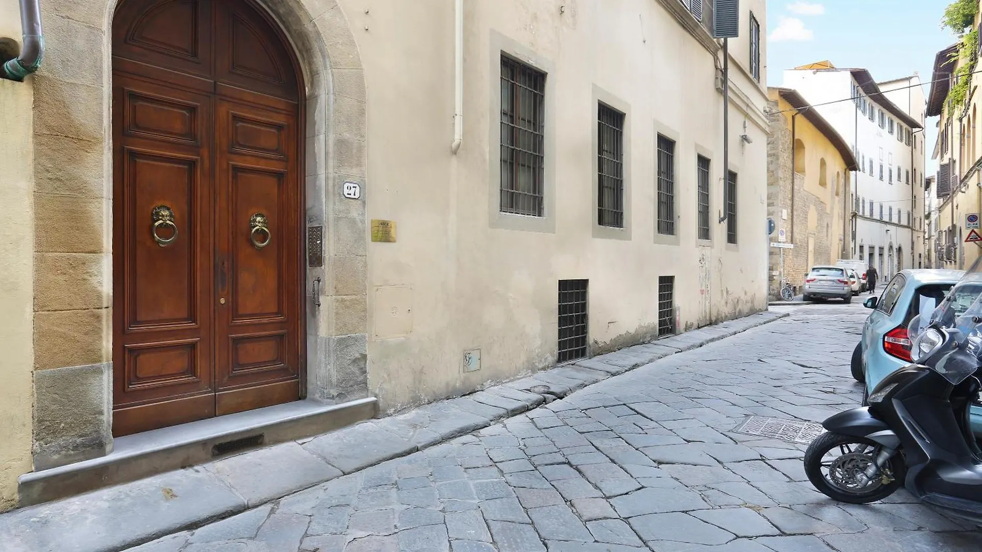 Studio Apt No2 Ancient Palazzo Florence